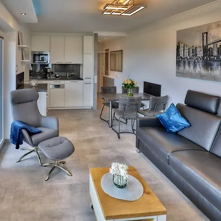 Terrassenhaus, 77 Apartmán